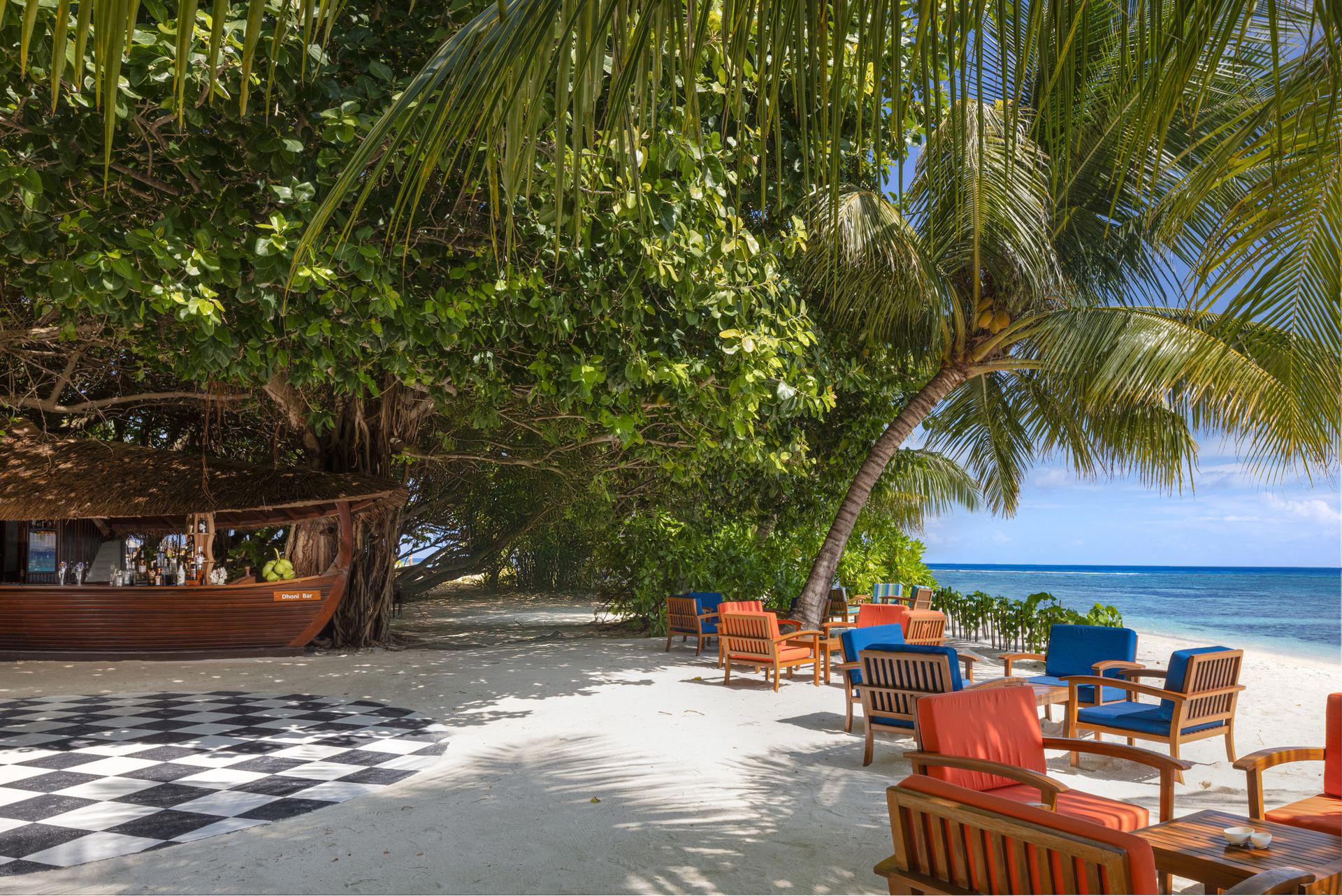 Dhoni Resort Bar Maldives