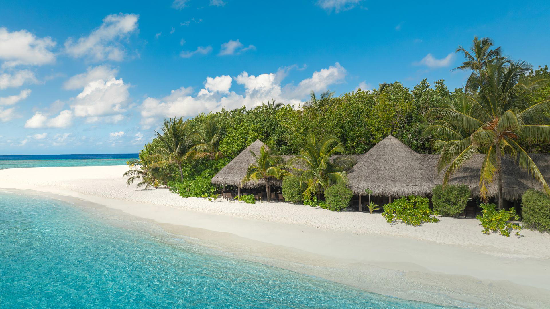 Kakuni Barefoot Beach Restaurant