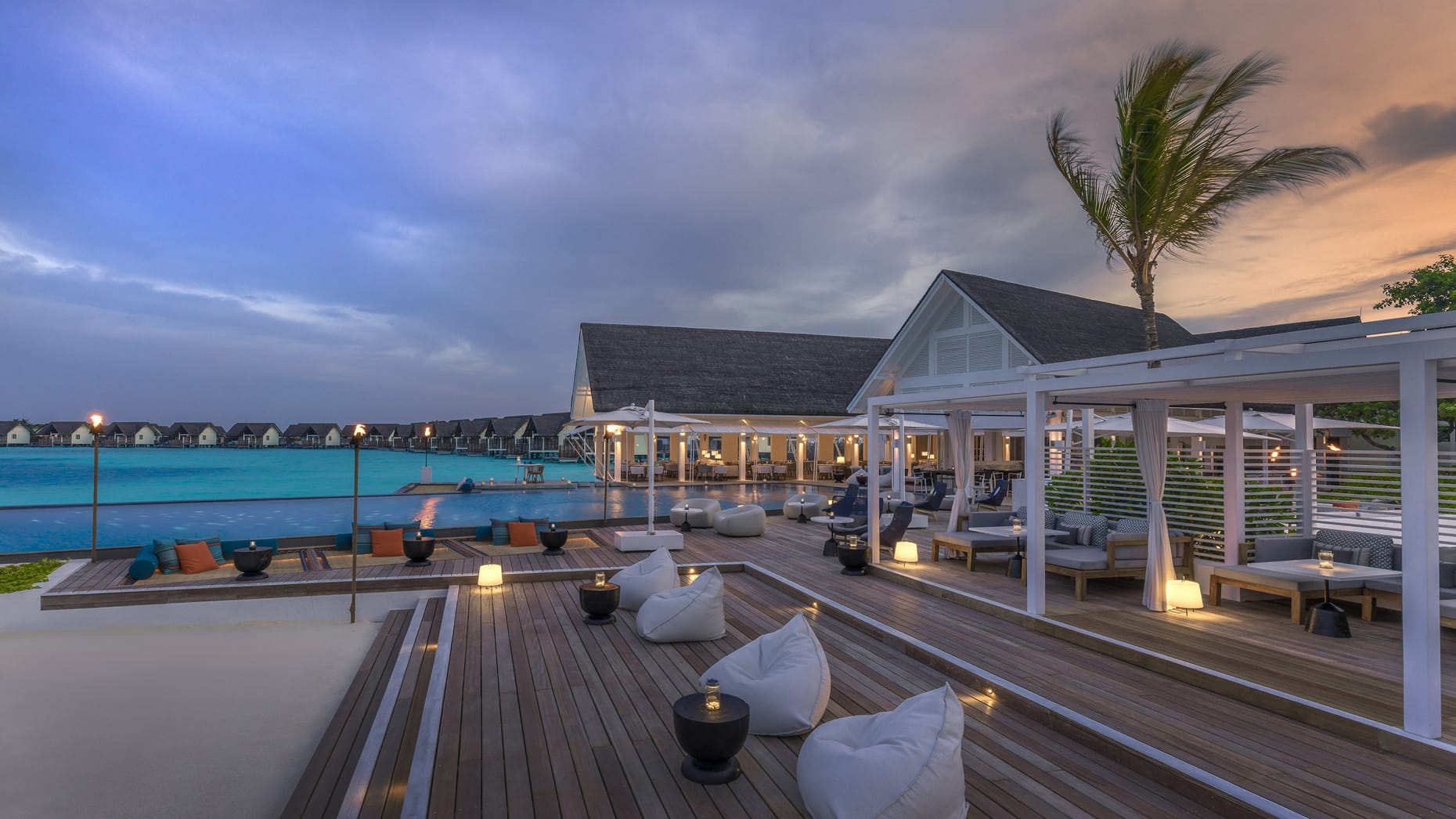 BLU BAR