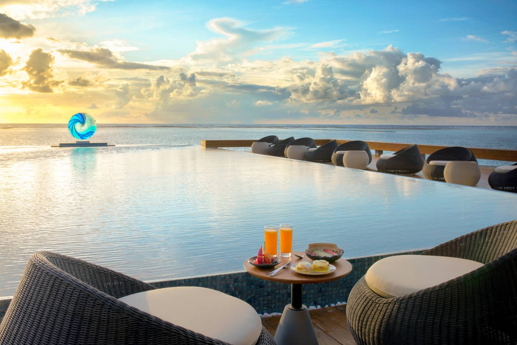 SOL RISING